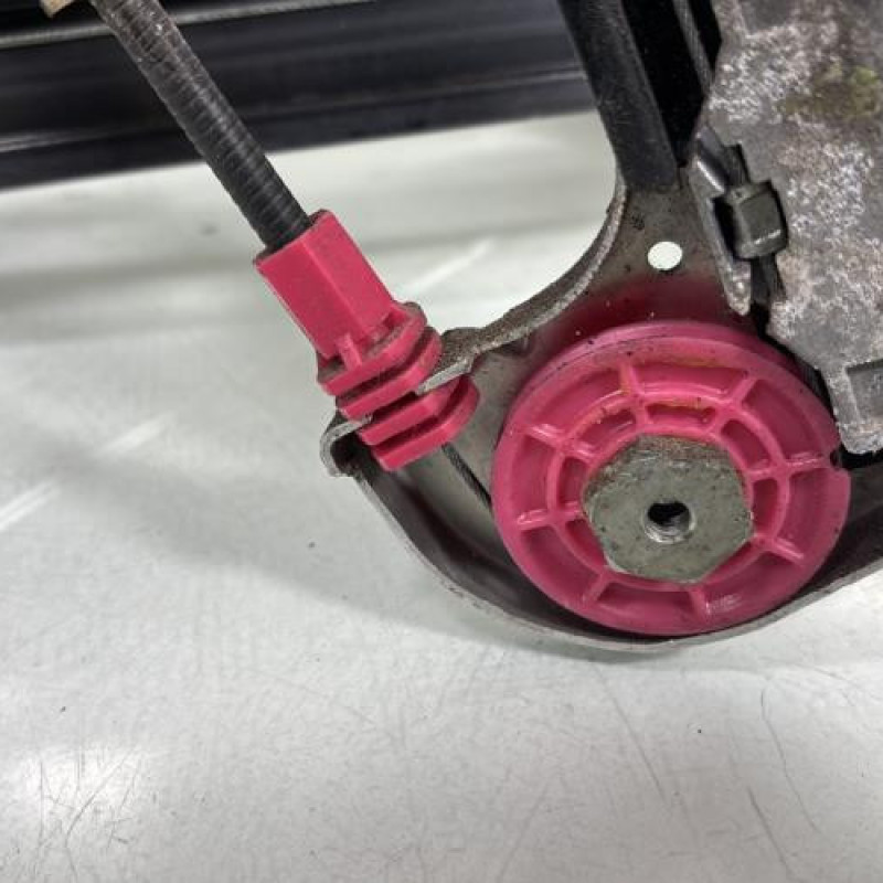 Leve vitre electrique avant gauche BMW SERIE 5 E39 Photo n°4