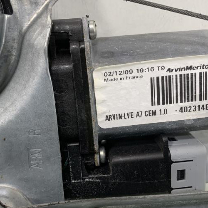 Leve vitre electrique avant droit PEUGEOT 207 Photo n°2