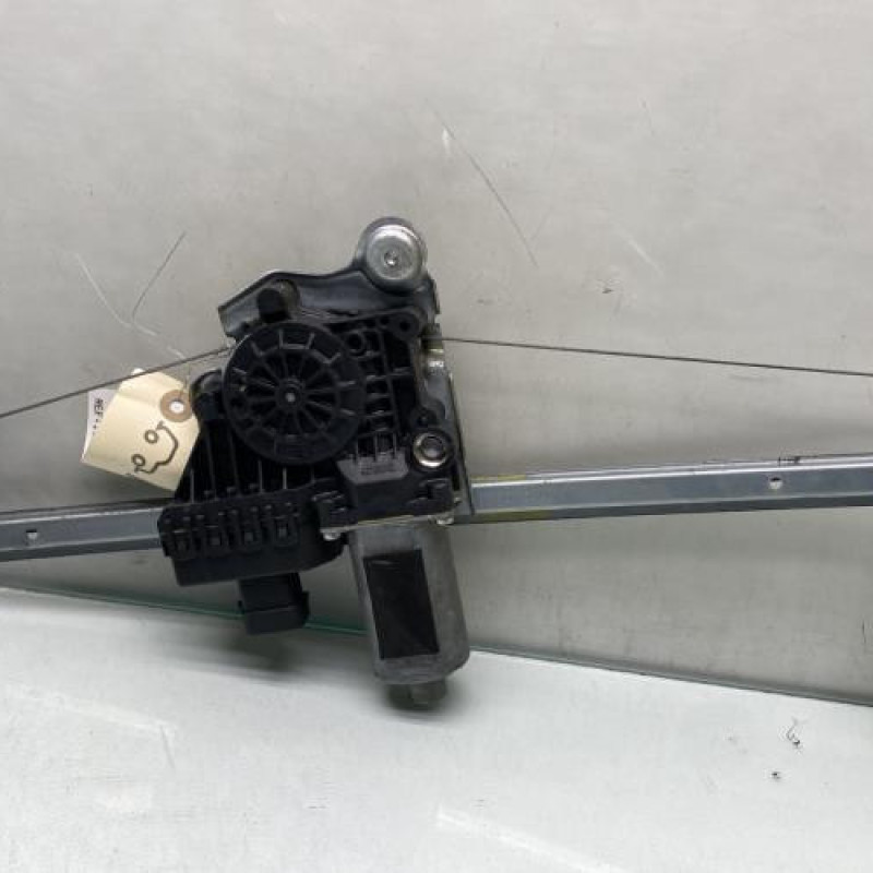 Leve vitre electrique arriere droit OPEL ZAFIRA B Photo n°4