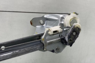 Leve vitre electrique arriere gauche OPEL ZAFIRA B