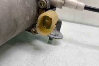 Leve vitre electrique avant droit RENAULT MEGANE 1