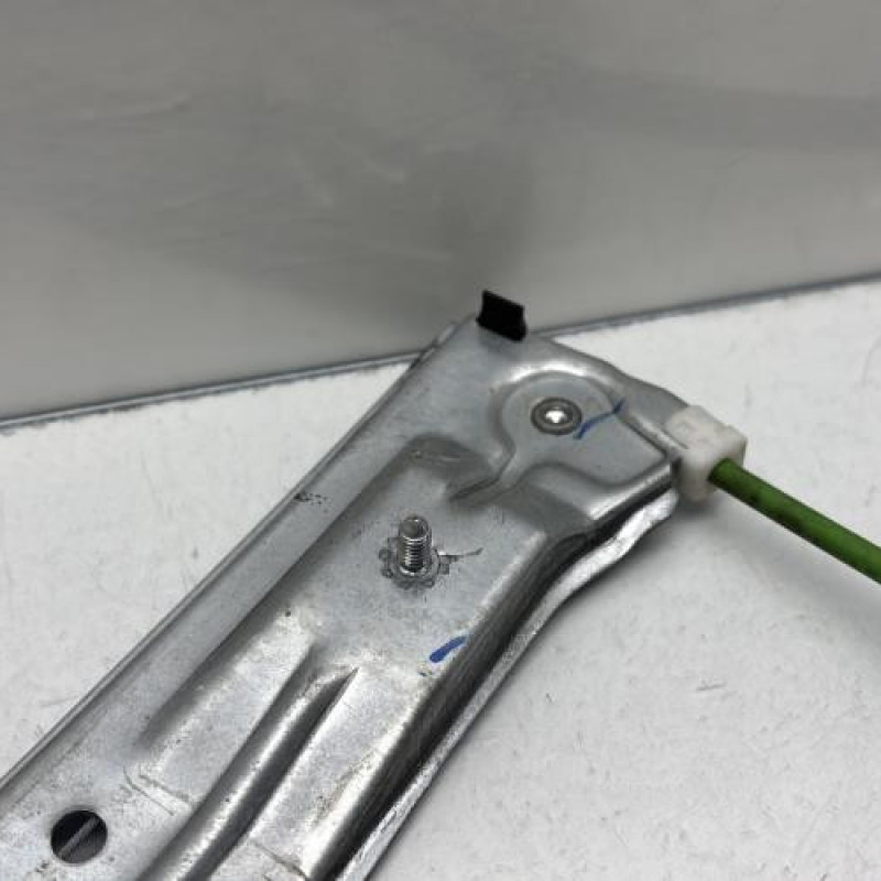 Leve vitre electrique avant droit PEUGEOT 208 1 Photo n°3