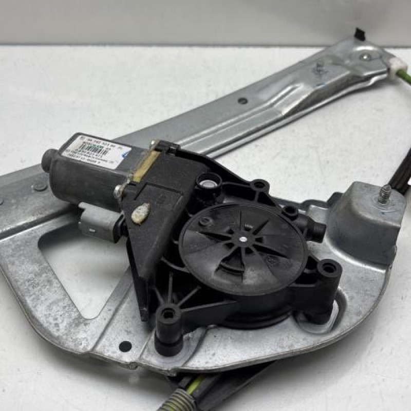 Leve vitre electrique avant droit PEUGEOT 208 1 Photo n°6