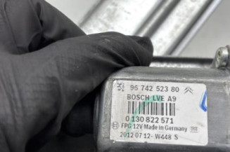 Leve vitre electrique avant droit PEUGEOT 208 1