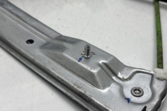 Leve vitre electrique avant gauche PEUGEOT 208 1