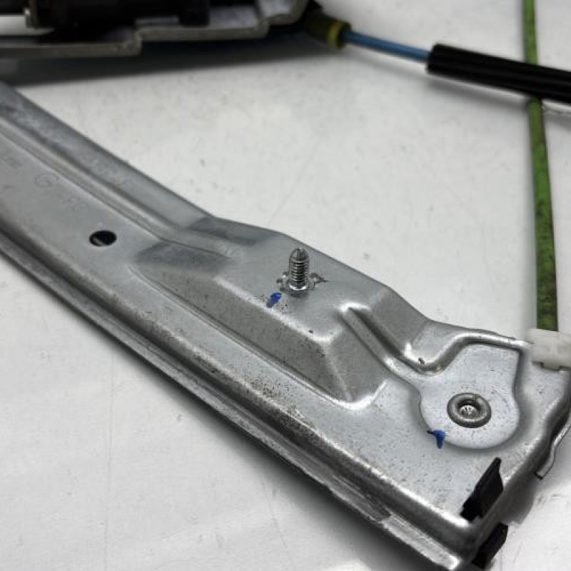 Leve vitre electrique avant gauche PEUGEOT 208 1 Photo n°3