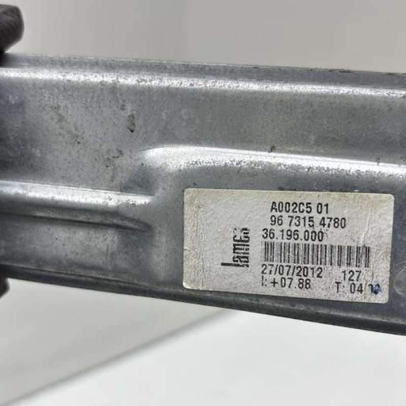 Leve vitre electrique avant gauche PEUGEOT 208 1 Photo n°9