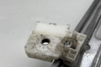 Leve vitre electrique avant gauche PEUGEOT 208 1