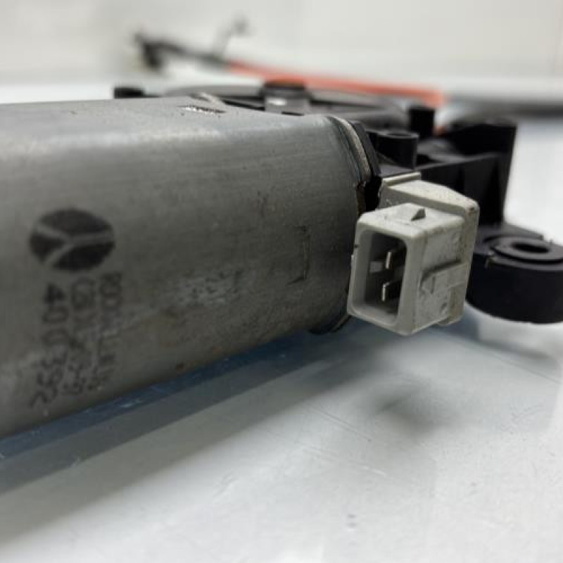 Leve vitre electrique avant droit CITROEN SAXO Photo n°5