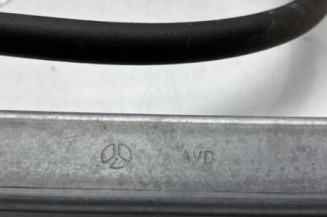 Leve vitre electrique avant droit CITROEN SAXO