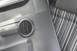 Leve vitre electrique avant droit VOLKSWAGEN FOX