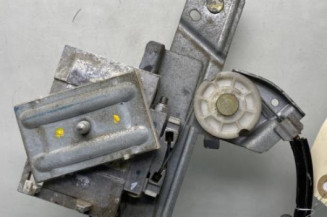 Leve vitre electrique avant droit OPEL TIGRA 2