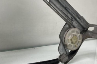 Leve vitre electrique avant droit OPEL TIGRA 2