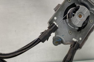 Leve vitre electrique avant droit OPEL TIGRA 2