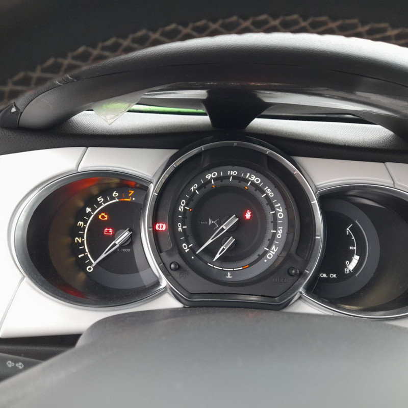 DS DS3 PHASE 3 1.2 THP - 12V TURBO Photo n°9