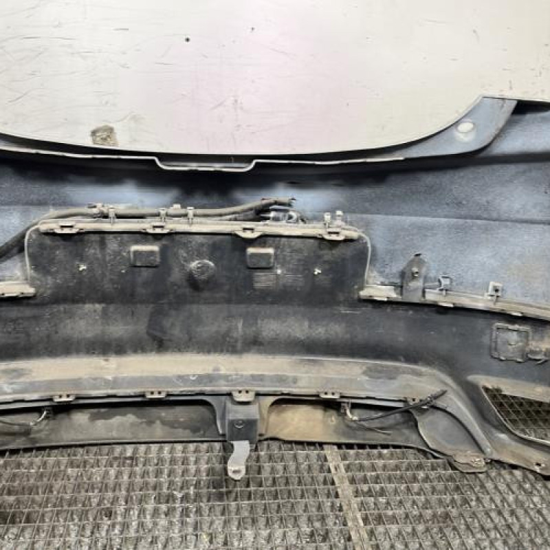 Pare choc arriere RENAULT MEGANE 3 Photo n°8