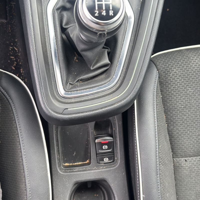 RENAULT CLIO 5 PHASE 1 1.0i - 12V TURBO TCE 100 Photo n°17