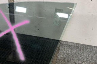 Vitre avant gauche VOLKSWAGEN GOLF 6