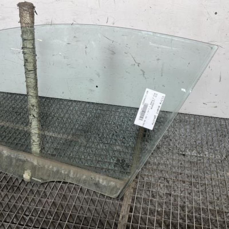 Vitre avant gauche KIA RIO 2 Photo n°3