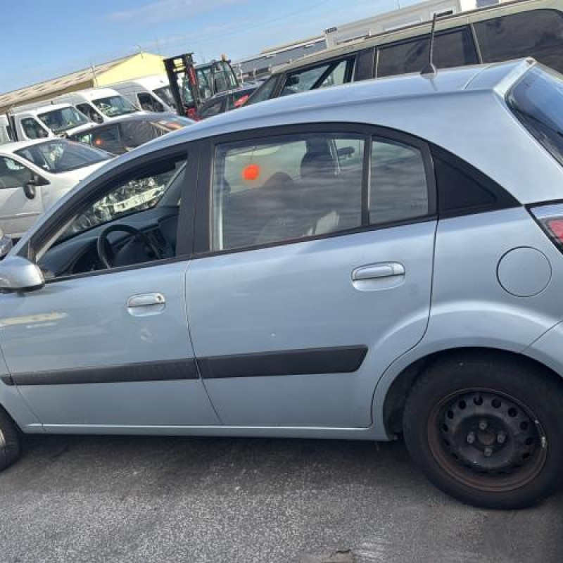 Vitre avant gauche KIA RIO 2 Photo n°11