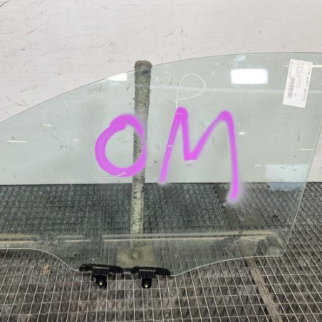 Vitre avant gauche HYUNDAI I 10 2 Photo n°1