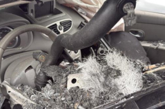 Feu factice arriere droit RENAULT CLIO 3