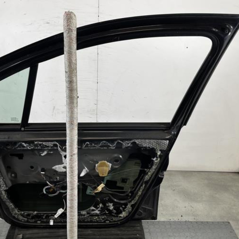 Porte avant droit RENAULT MODUS Photo n°7