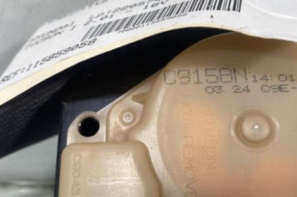 Pretensionneur de ceinture avant droit HYUNDAI TUCSON 1