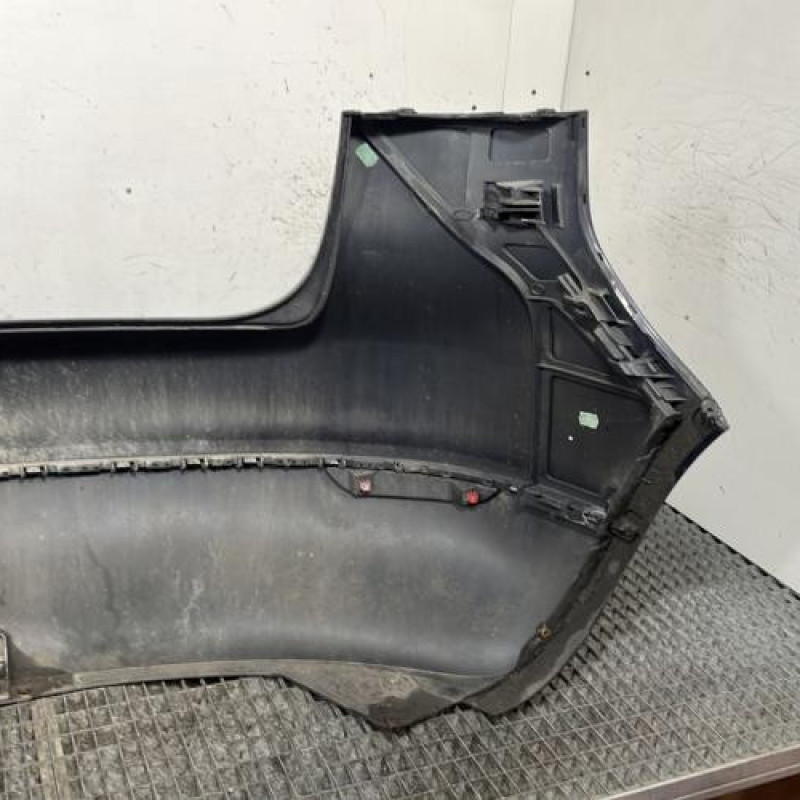 Pare choc arriere VOLKSWAGEN GOLF PLUS Photo n°4