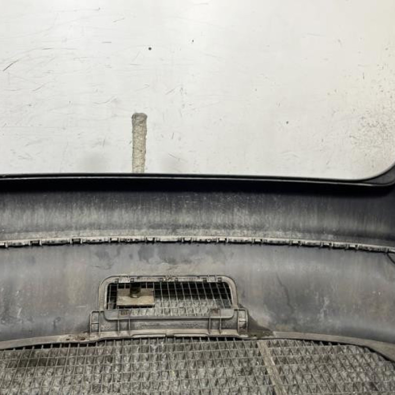 Pare choc arriere VOLKSWAGEN GOLF PLUS Photo n°5