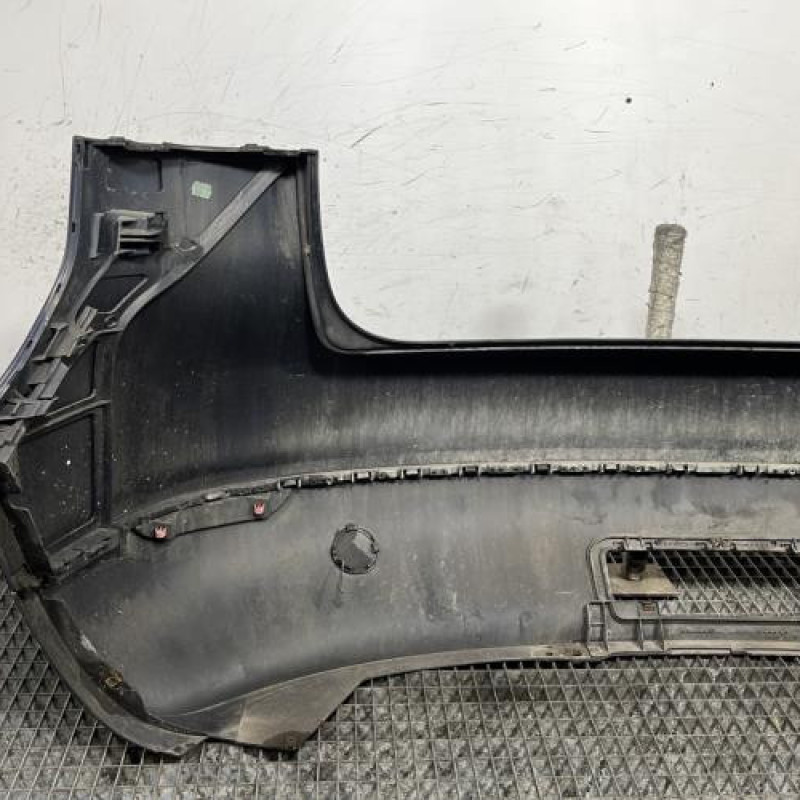 Pare choc arriere VOLKSWAGEN GOLF PLUS Photo n°6