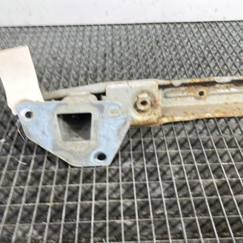 Renfort pare choc arriere (traverse) PEUGEOT 207 Photo n°5