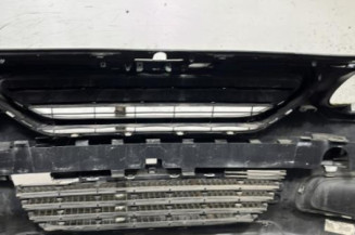 Pare choc avant PEUGEOT 2008 1