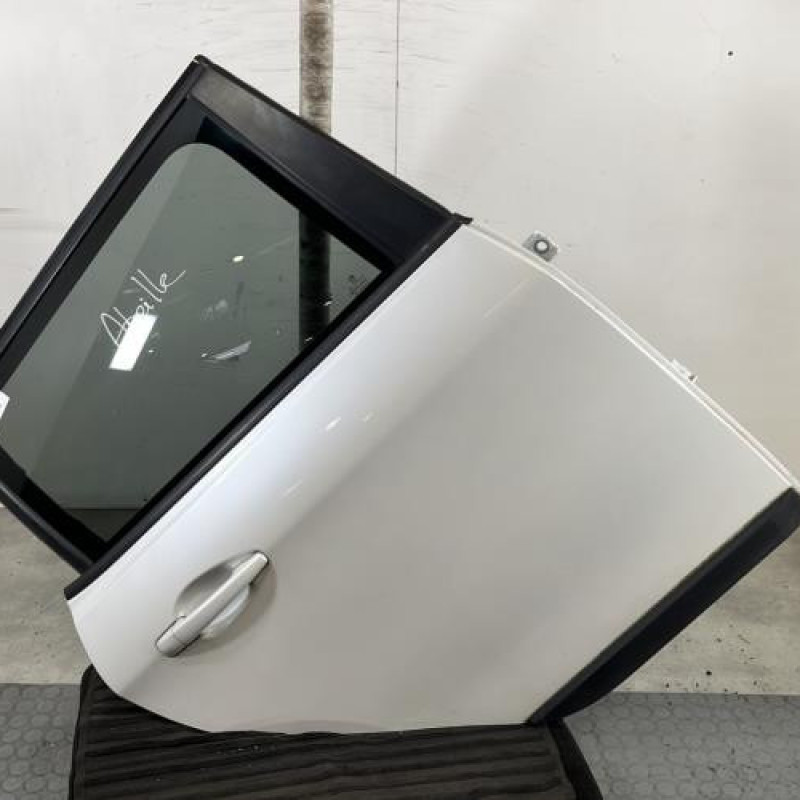 Porte arriere droit PEUGEOT 2008 1 Photo n°1