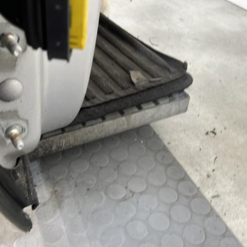 Porte avant droit RENAULT LAGUNA 3 Photo n°4