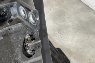 Porte arriere droit PEUGEOT 208 1