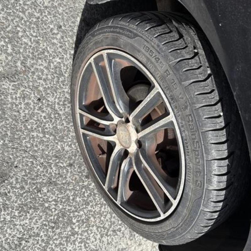 Renfort pare choc arriere (traverse) VOLKSWAGEN POLO 3 Photo n°19