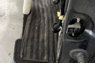 Porte avant gauche PEUGEOT 208 1