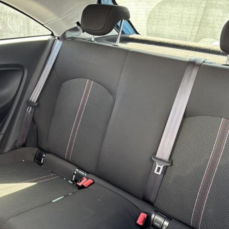 Renfort pare choc arriere (traverse) OPEL CORSA E Photo n°17