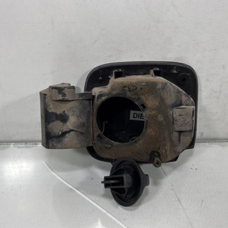 Trappe d'essence RENAULT CLIO 3 Photo n°2