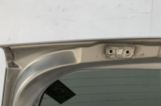 Malle/Hayon arriere FORD FUSION