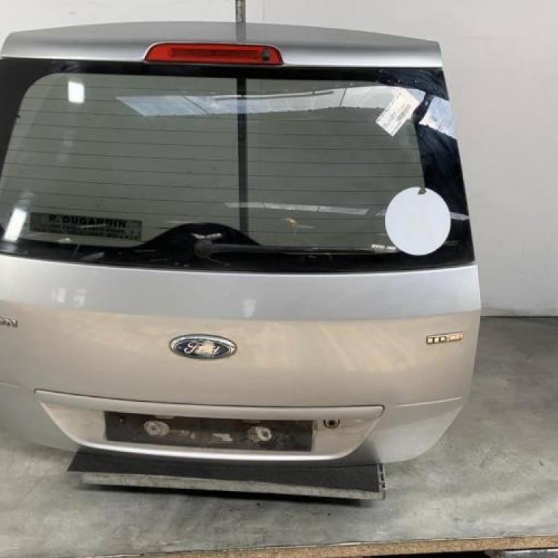 Malle/Hayon arriere FORD FUSION Photo n°9