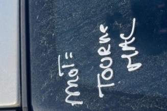 Malle/Hayon arriere FORD FUSION