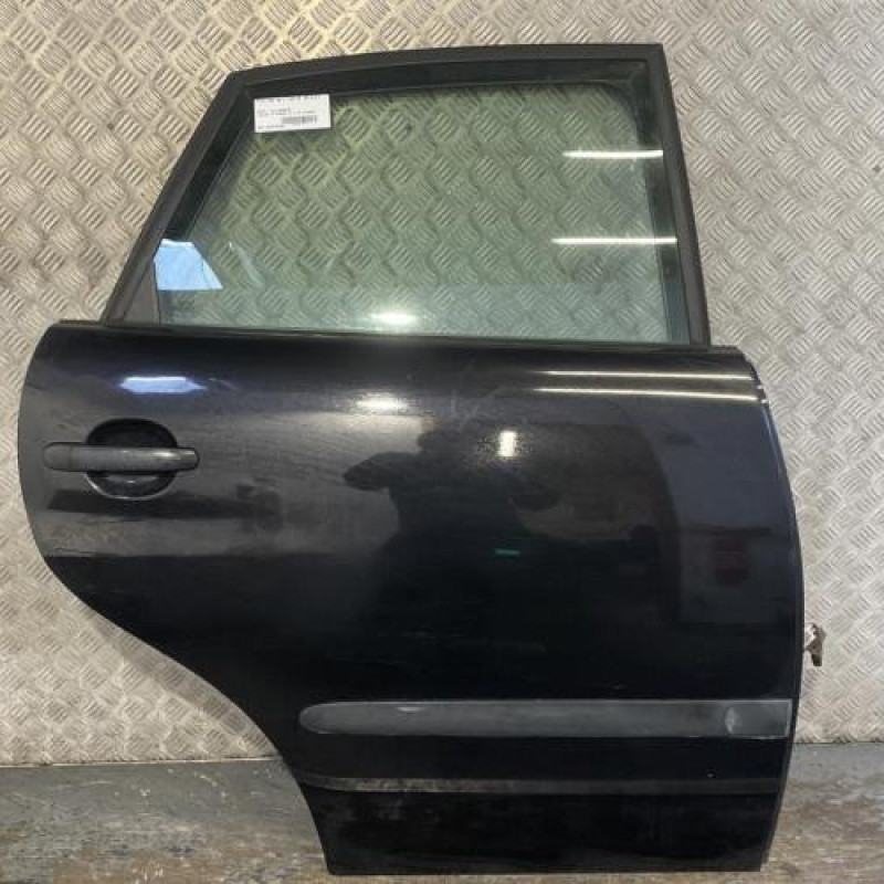 Porte arriere droit SEAT IBIZA 3 Photo n°1