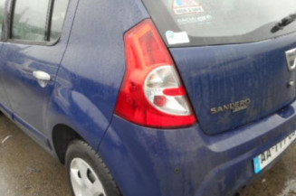 Malle/Hayon arriere DACIA SANDERO 1