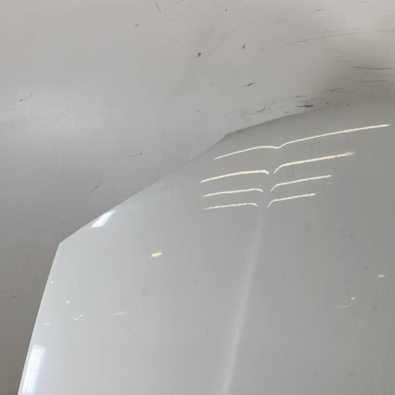 Capot BMW SERIE 1 E87 Photo n°4