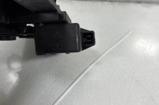 Bouton de coffre PEUGEOT 206