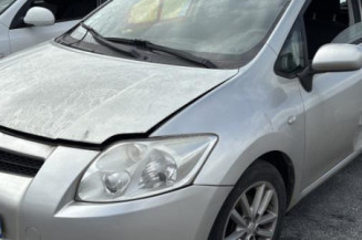 Bouton de coffre TOYOTA AURIS 1