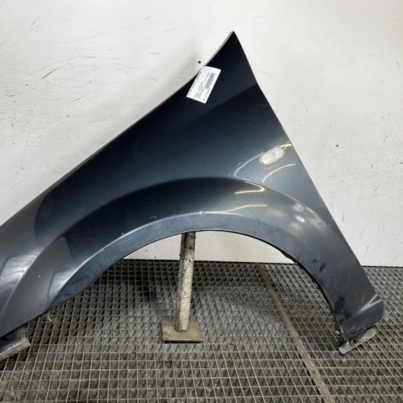 Aile avant gauche DACIA LOGAN 1 Photo n°1