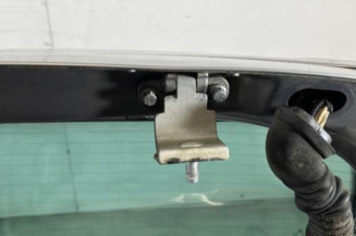 Malle/Hayon arriere VOLKSWAGEN POLO 4